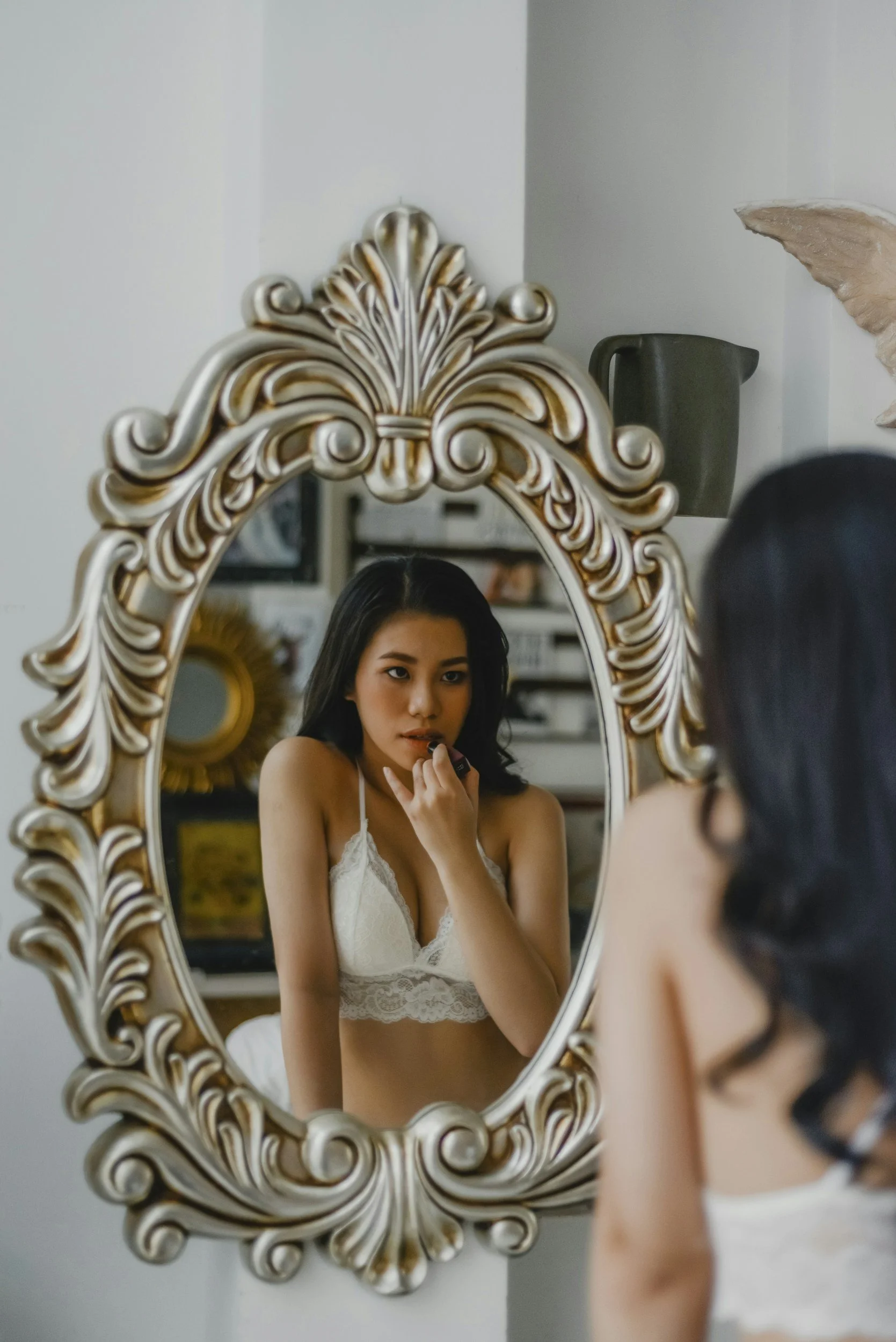 Rebuilding Self-Esteem: Therapy for Women Who Feel “Not Good Enough”