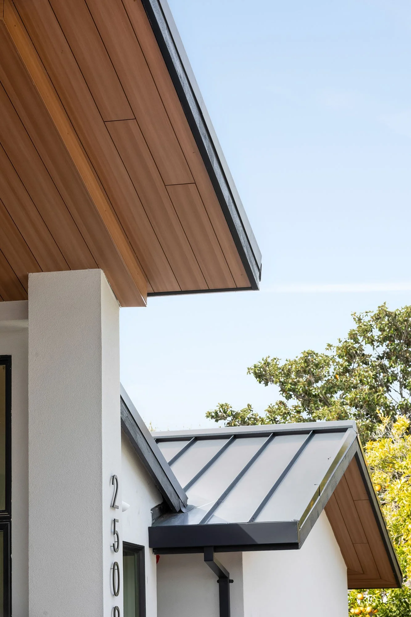 ojanen-chiou-architects-residential-remodel-addition-mountain-view-roof-detail-2.jpg