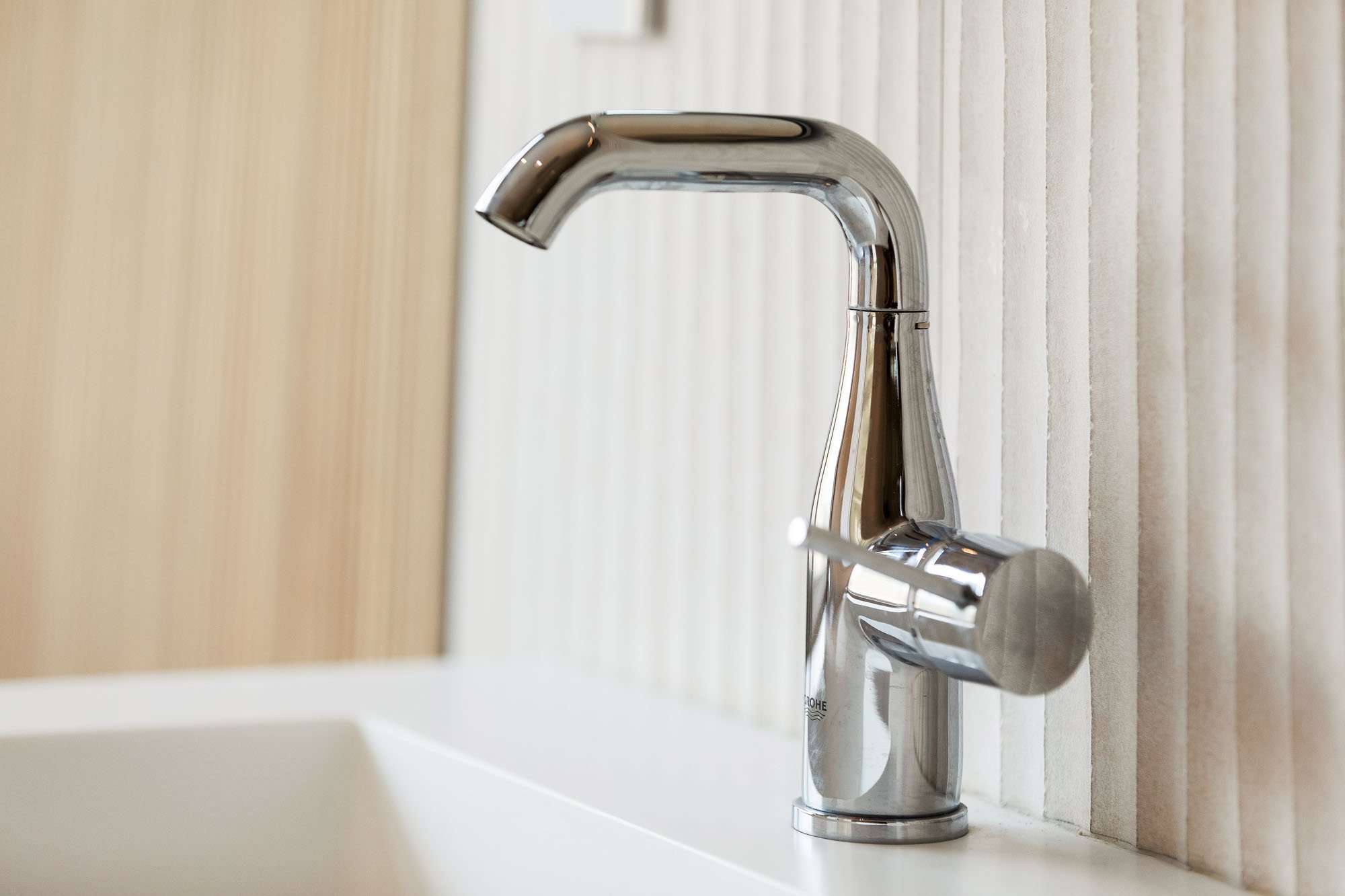 ojanen-chiou-architects-residential-remodel-addition-mountain-view-bathroom-detail-3.jpg