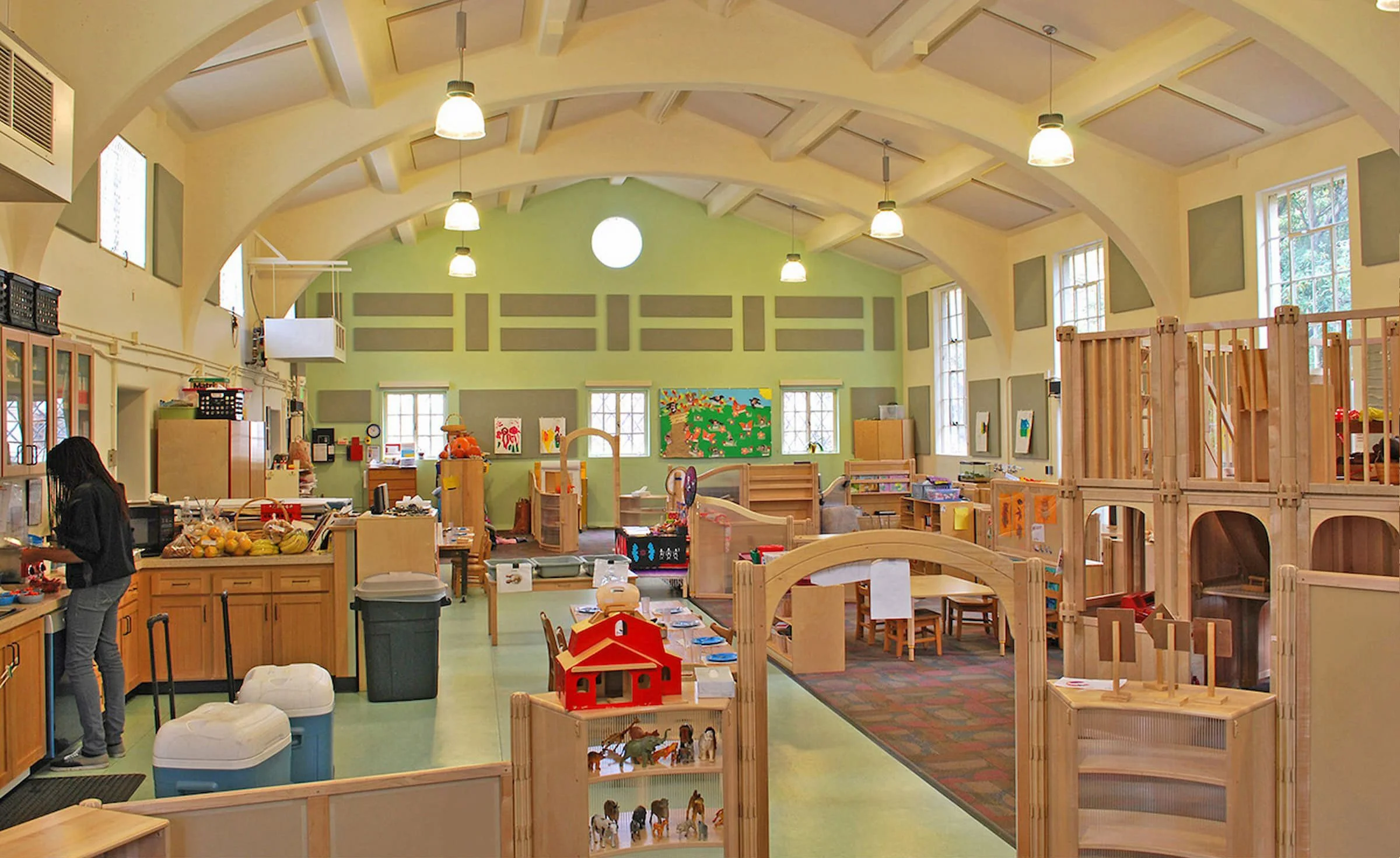 ojanen-chiou-architects-educational-adaptive-reuse-uc-berkeley-clark-kerr-daycare-center-interior-1.jpg