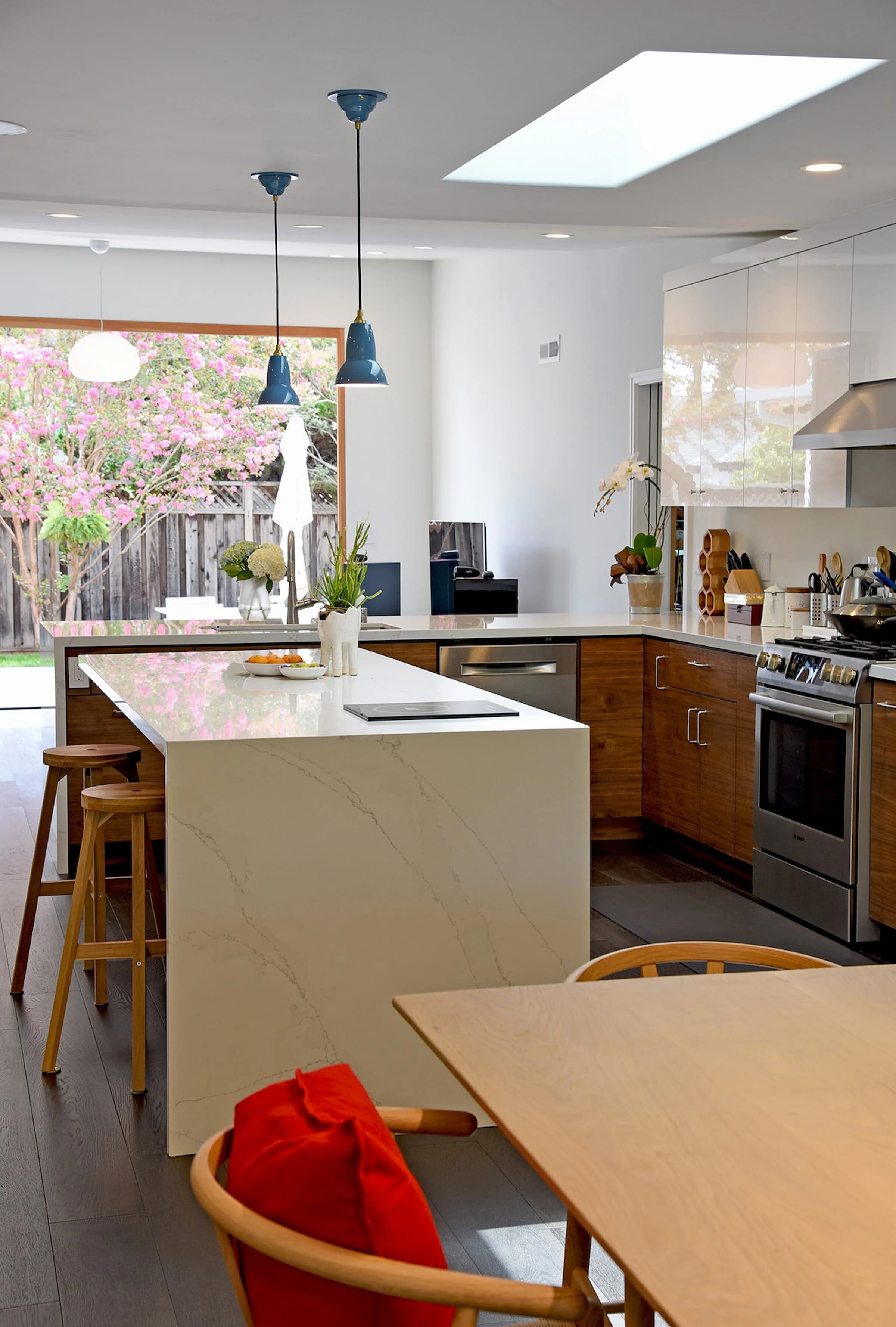 ojanen-chiou-architects-residential-remodel-sunnyvale-remodel-addition-kitchen-island.jpg
