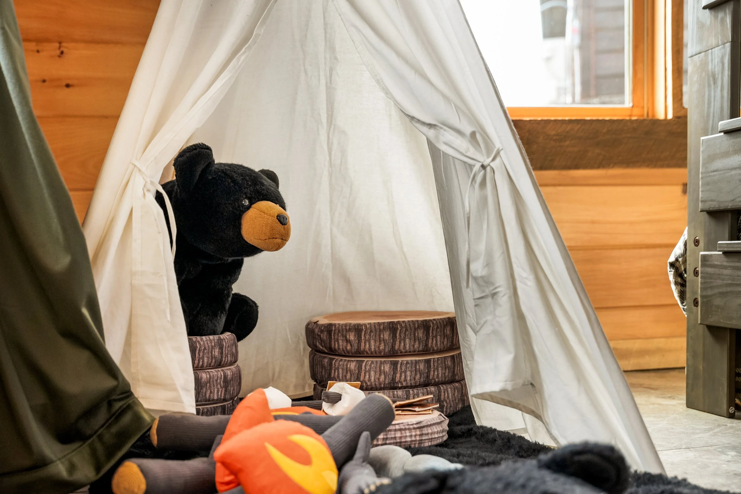 530 Century Ln-60.jpg