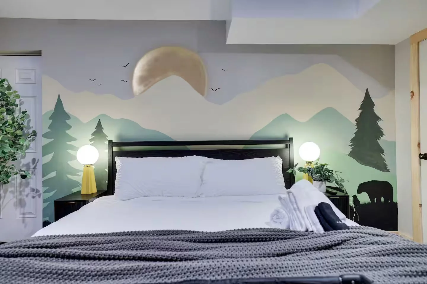 Poconos Lodge17jpg.jpg