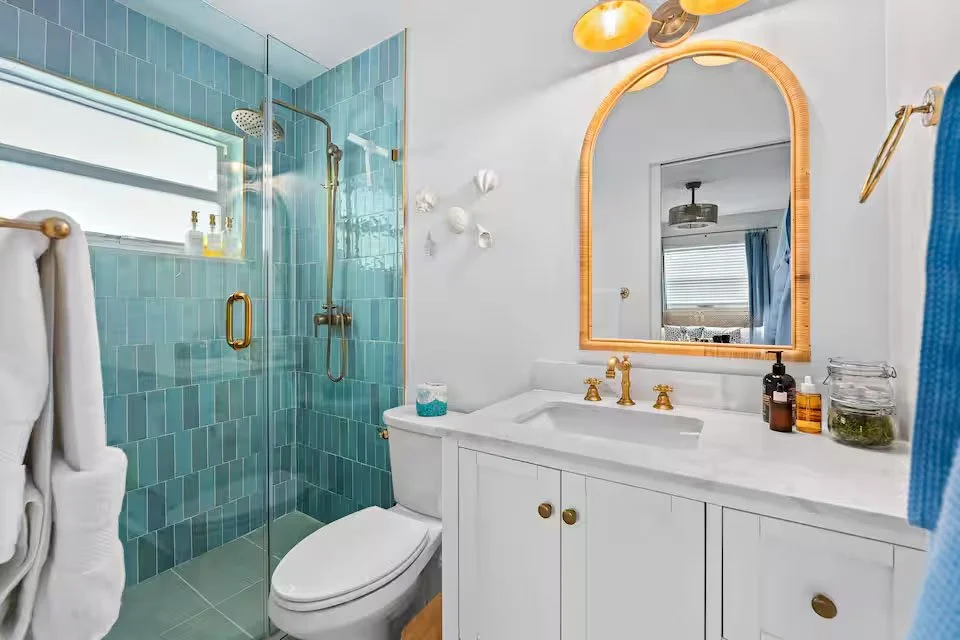 Sassy Seahorse - Bradenton Florida18.jpg