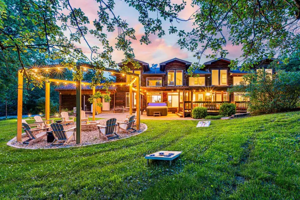 Bourbon Trail - Versailles Kentucky15.jpeg.jpg