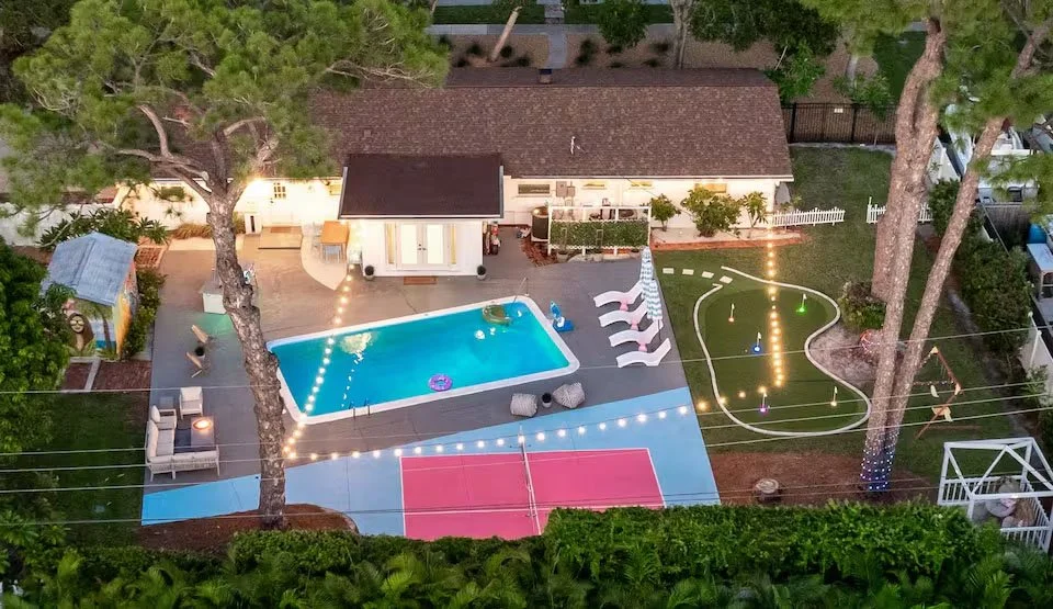 Sassy Seahorse - Bradenton Florida24.jpg