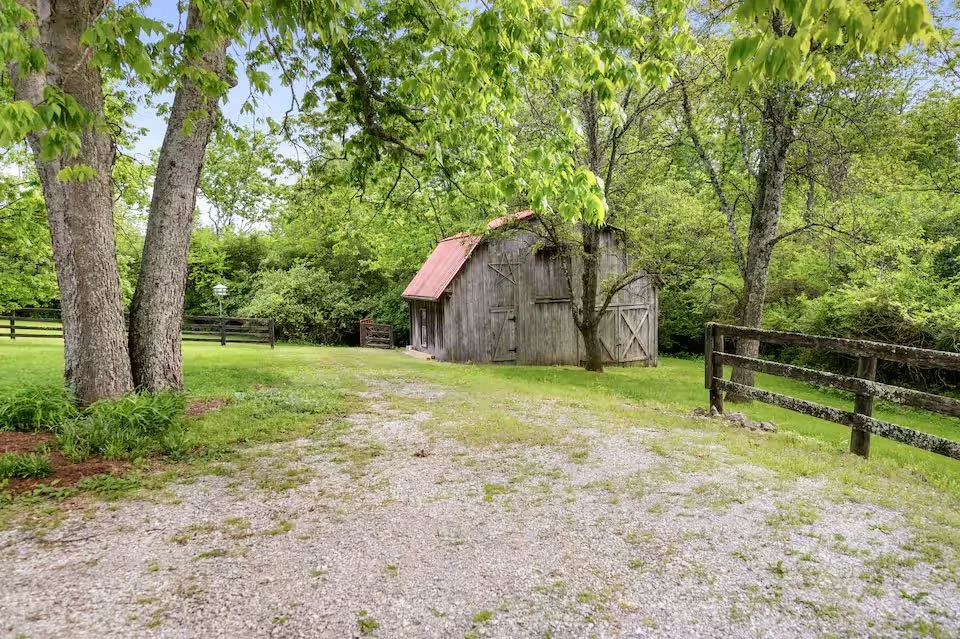 Bourbon Trail - Versailles Kentucky14.jpeg.jpg