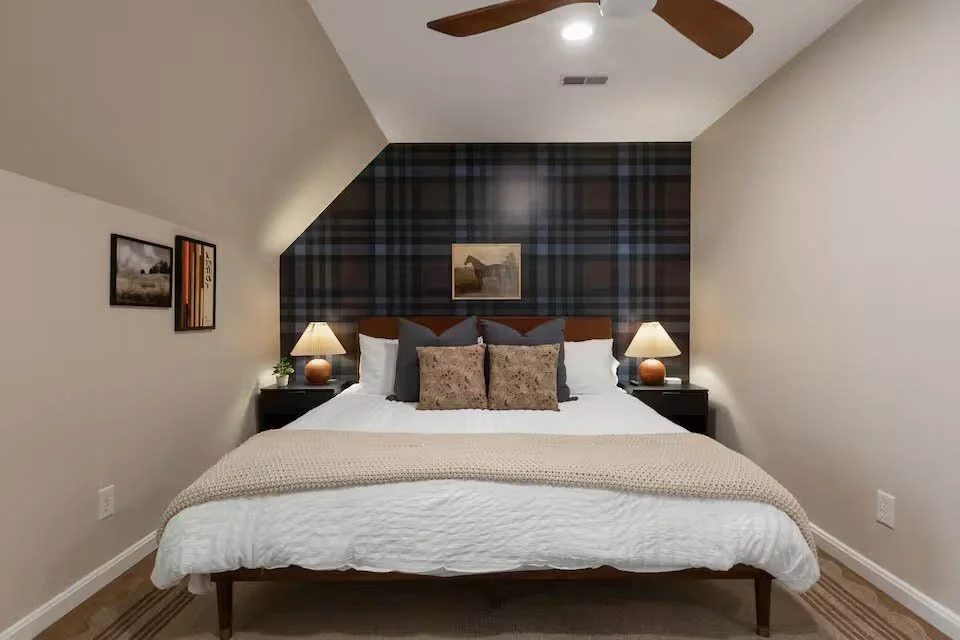 Flint Ridge - Shelbyville, Kentucky2.jpeg.jpg