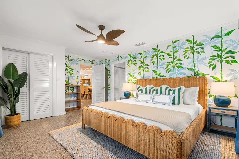 3 Salty Palms - Panama City Florida9.jpeg.jpg