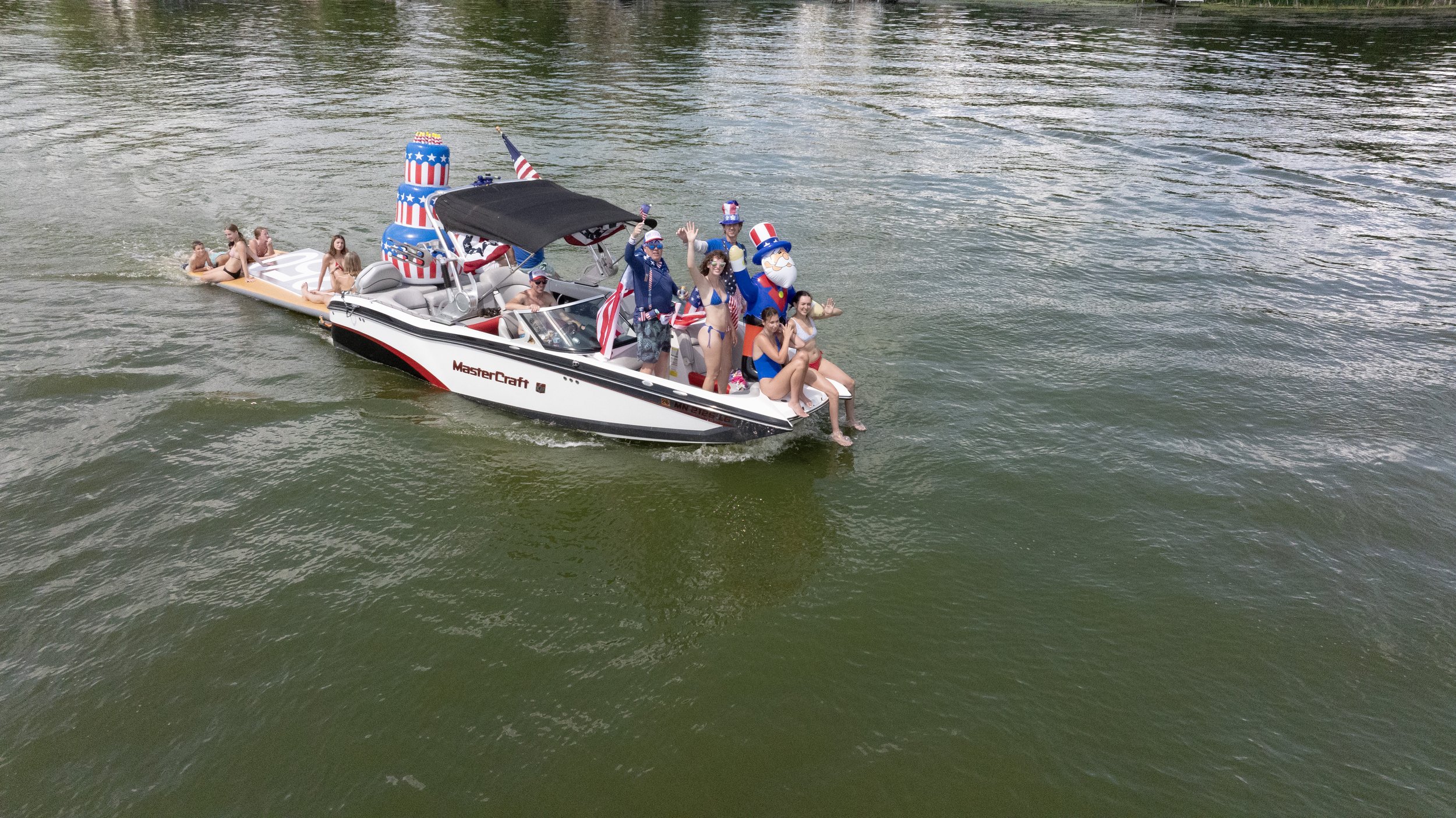 Boat Parade 10    7-04-26.jpg