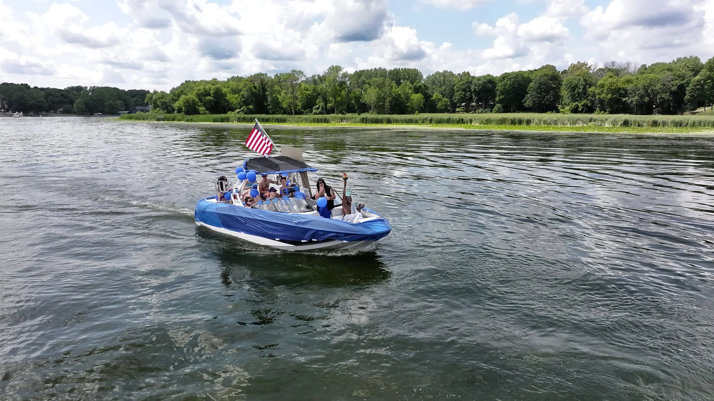 Boat Parade 23    7-04-26.jpg