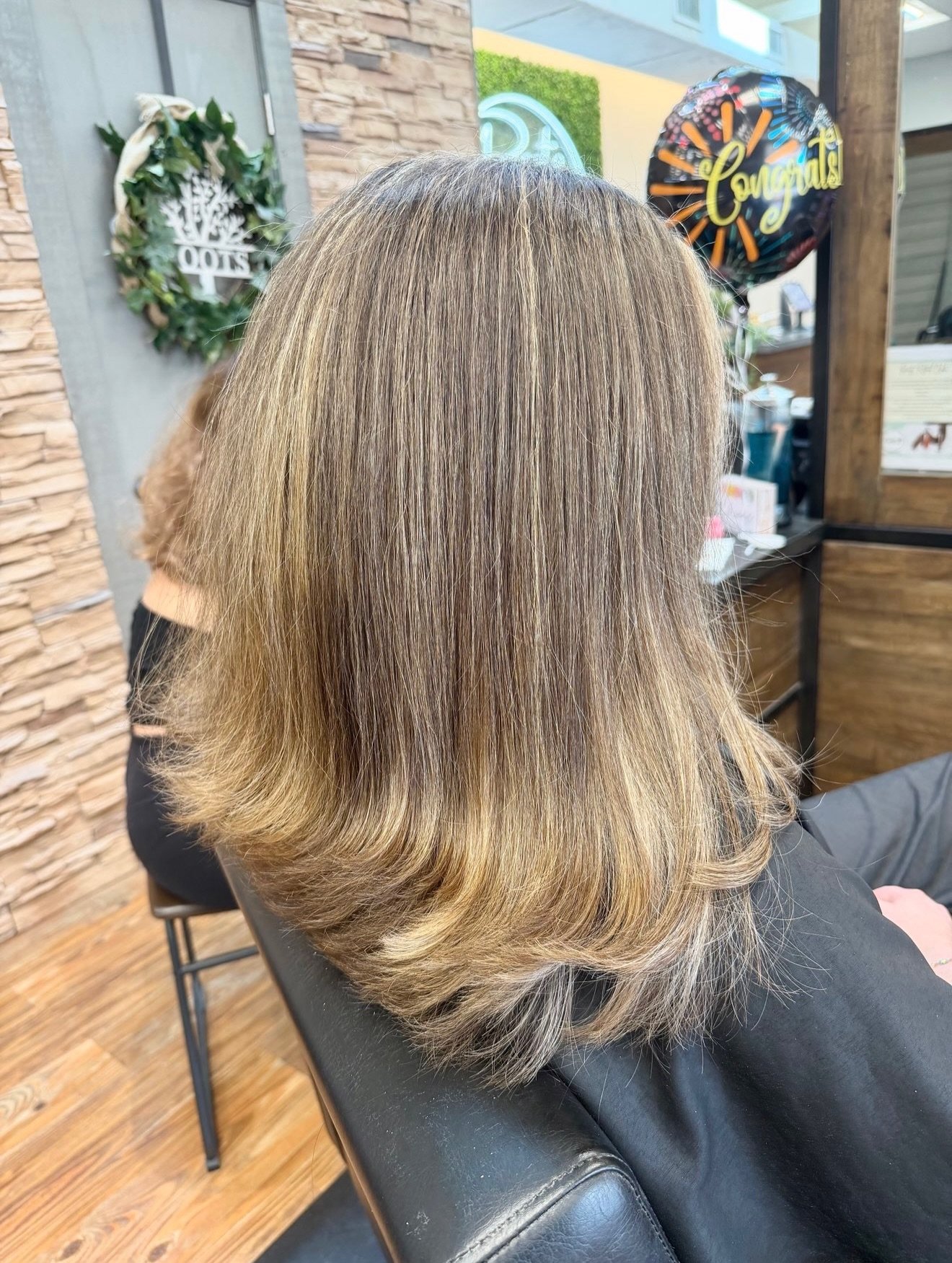 We love a good before and after - and, let&rsquo;s hear it for the B L O W O U T ✨

@manebypaige_
