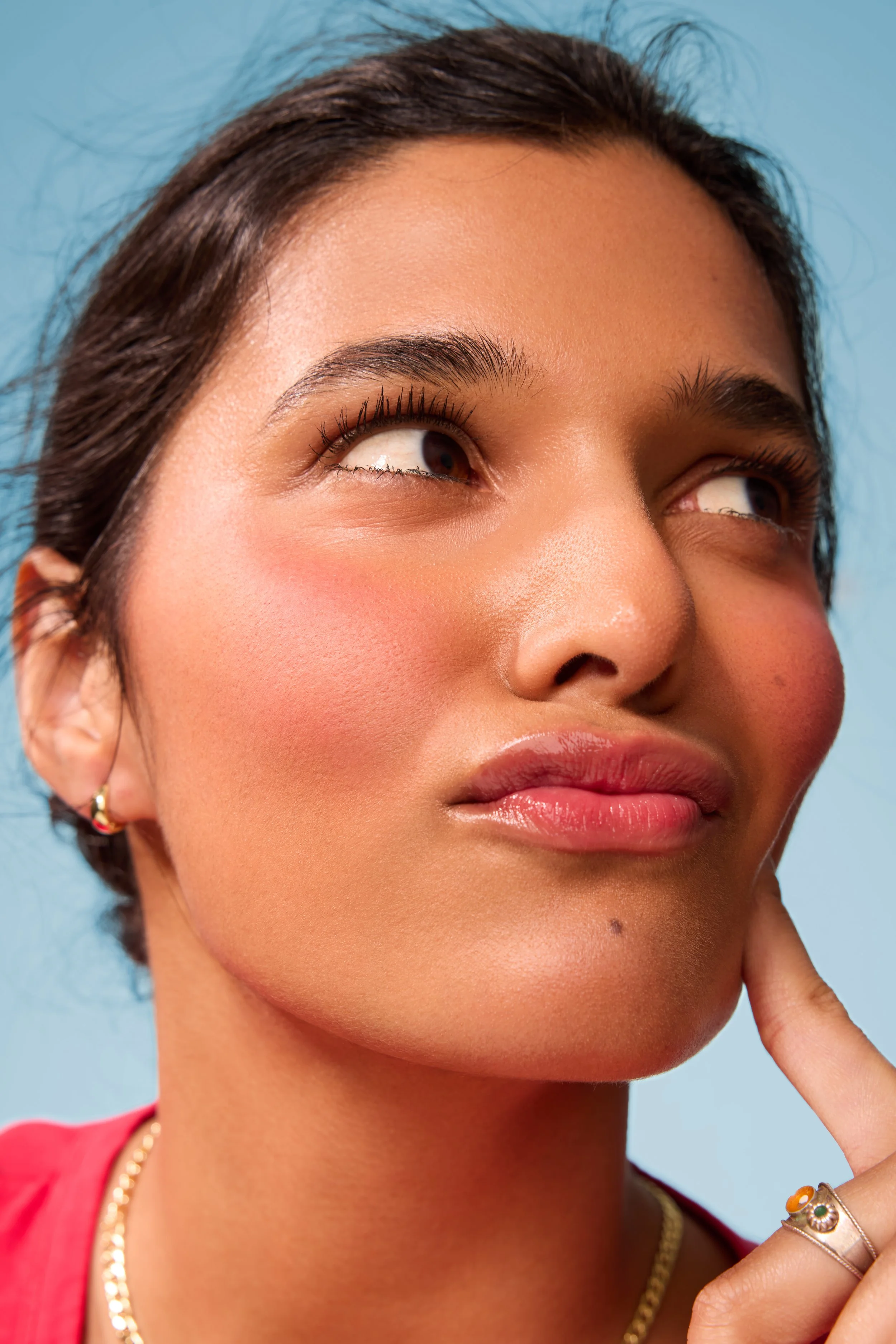 Shot18_GetSetBlush_OnFigure_SunsetShirley_Esheka_00591 done.jpg