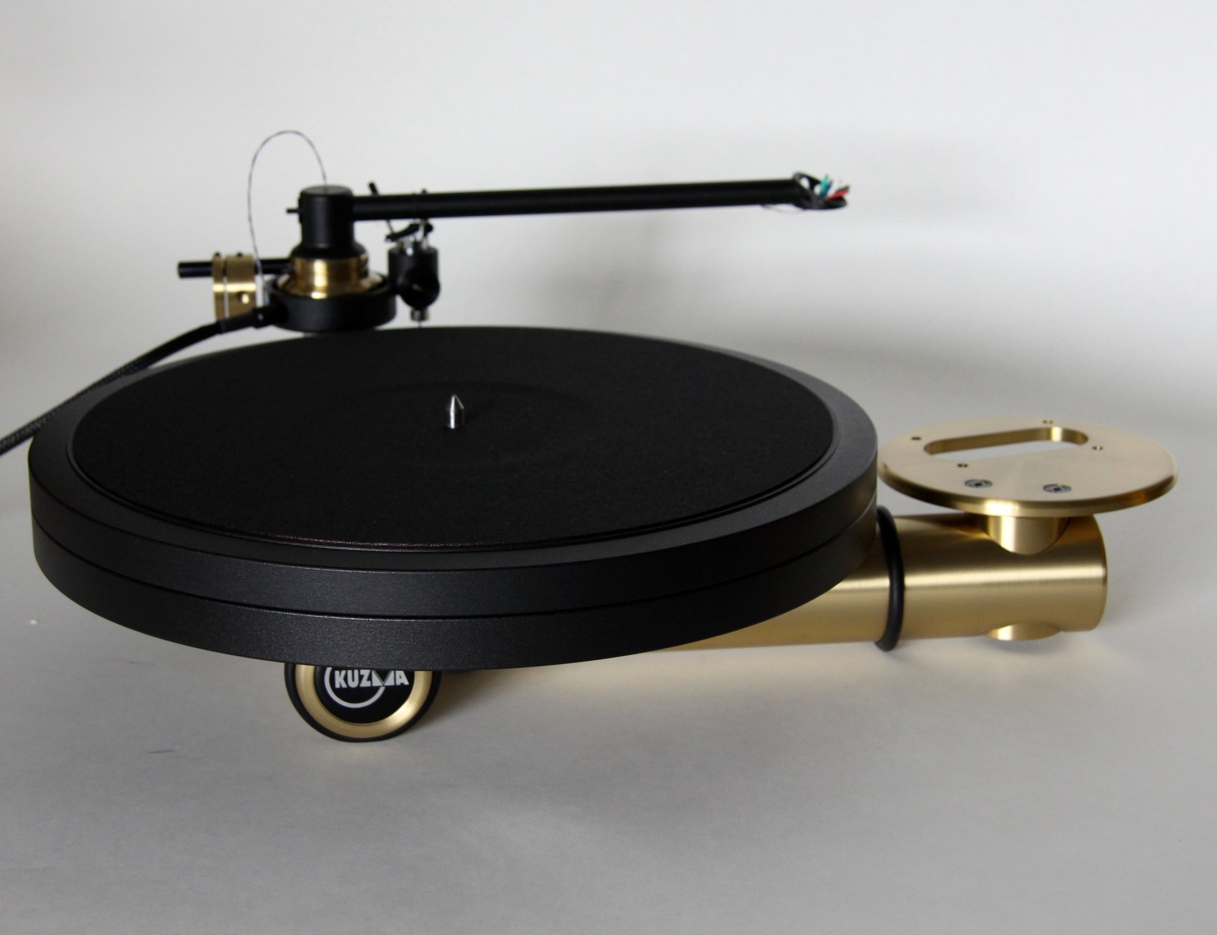 Walden High-End Audio Kuzma Stabi SD Turntable