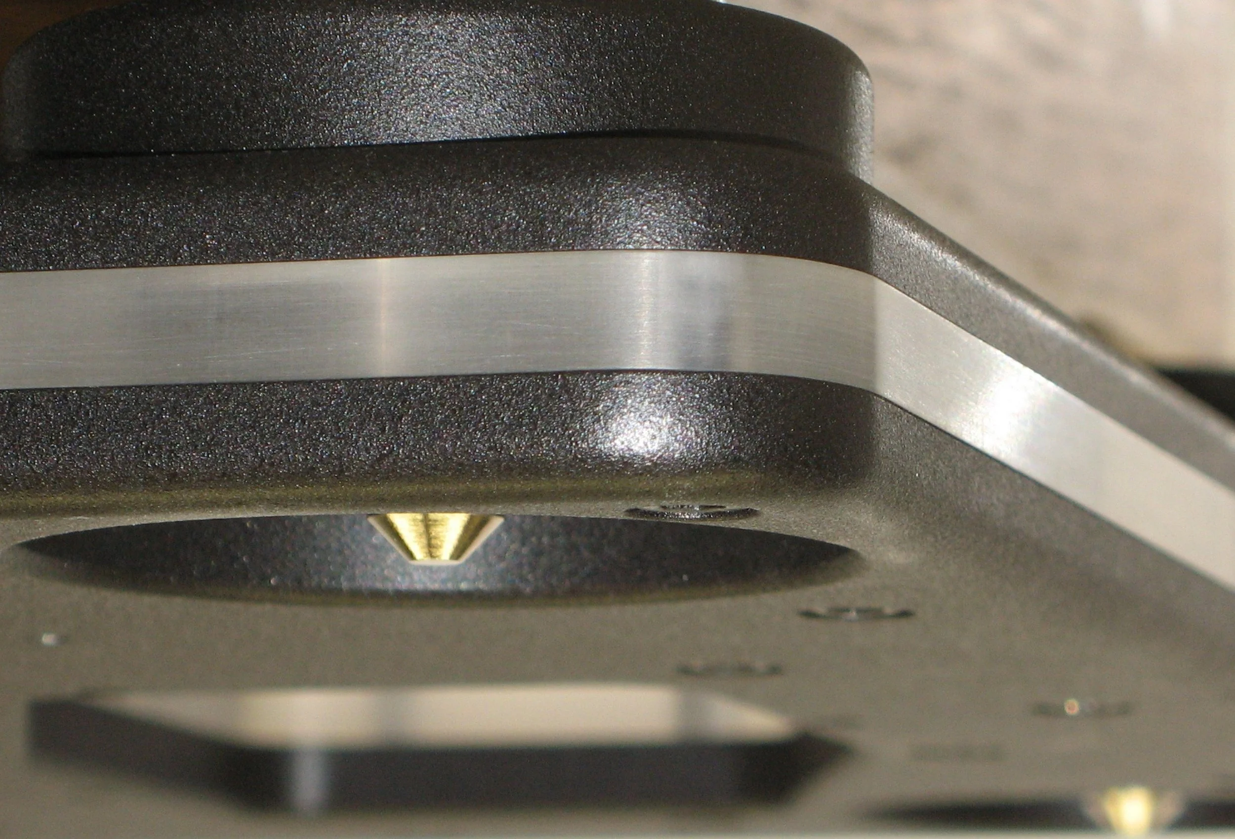 Walden High-End Audio Kuzma Stabi Ref 2 Turntable