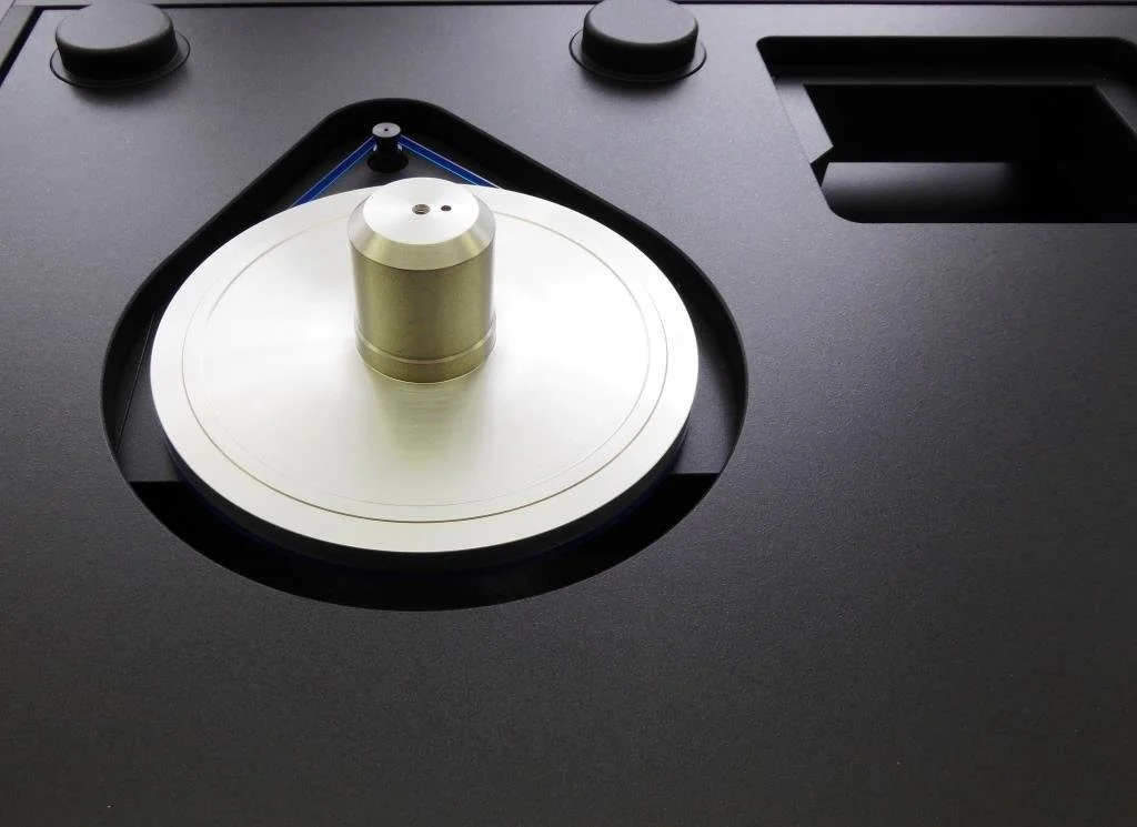 Walden High-End Audio Kuzma Stabi M Turntable