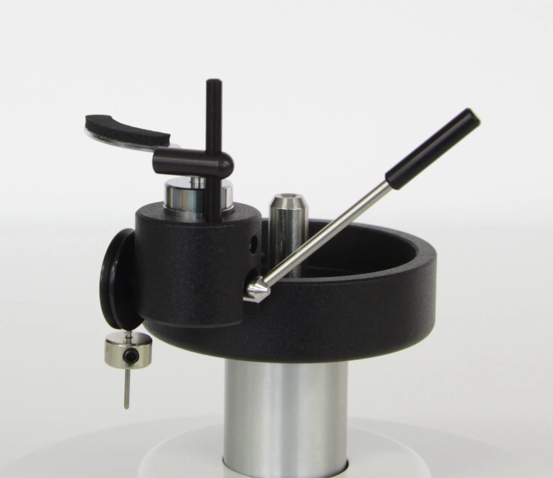 Walden High-End Audio Kuzma Stogi S Tonearm