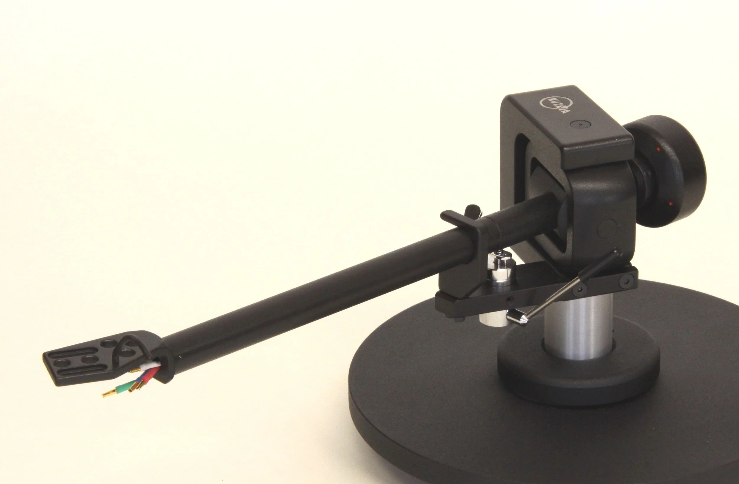Walden High-End Audio Kuzma Stogi Tonearm