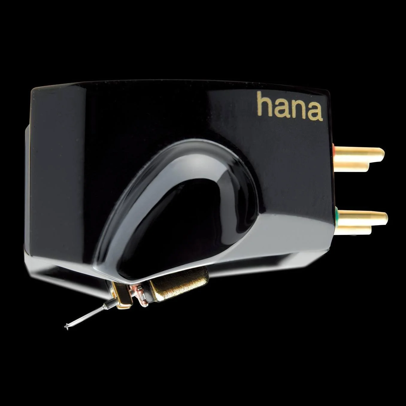 The new Hana Umami Black MC cartridge is now available @Walden! An engineering marvel. 

-&gt; Diamond cantilever with new high-efficiency &ldquo;OKD&rdquo; generator
-&gt; Inverted U-shaped yoke and rare-earth NdFeB magnet for precise energy transfe