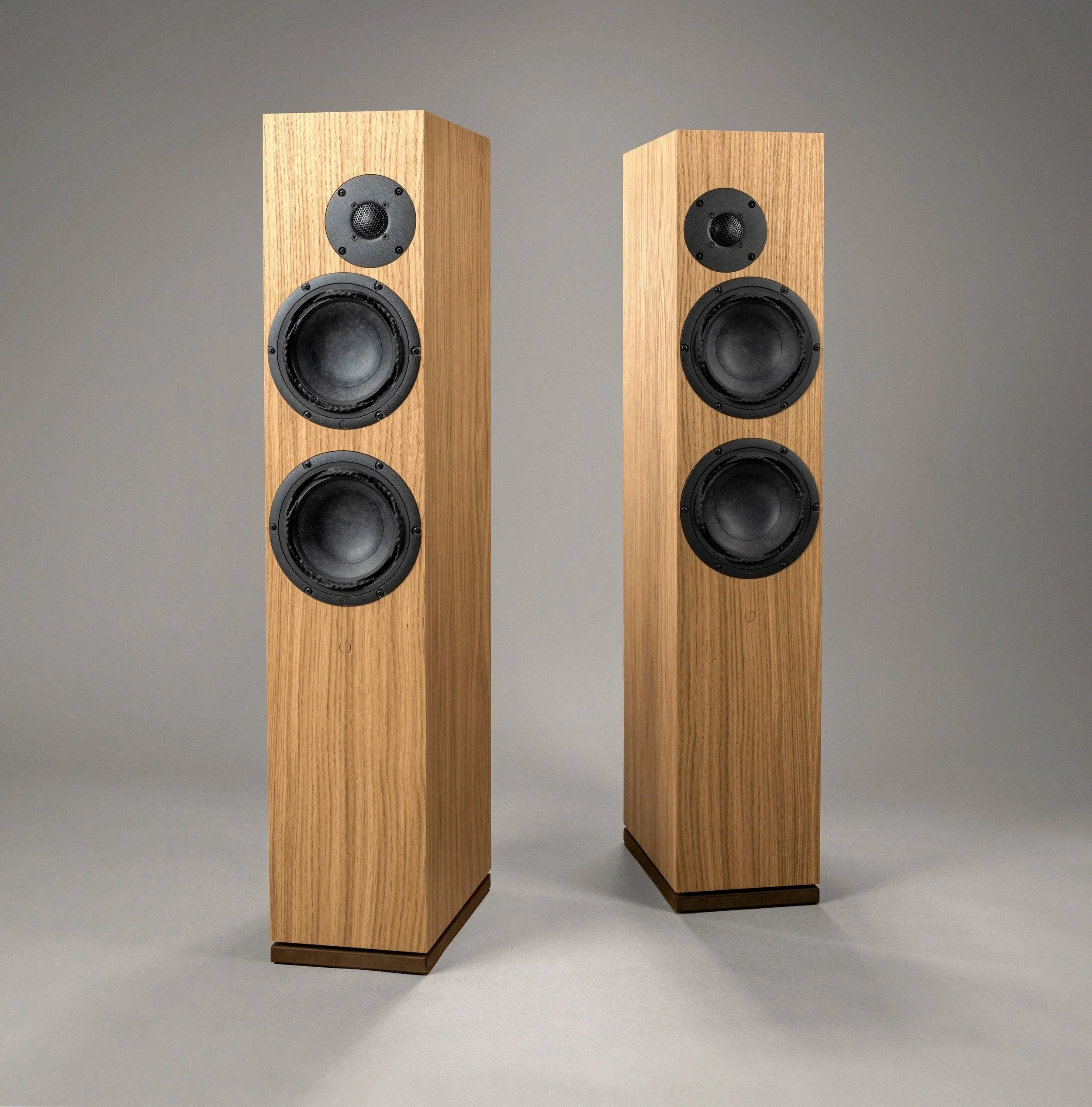 Walden High-End Audio OePhi Acoustics Transcendence 2.5 Floor Standing Speaker