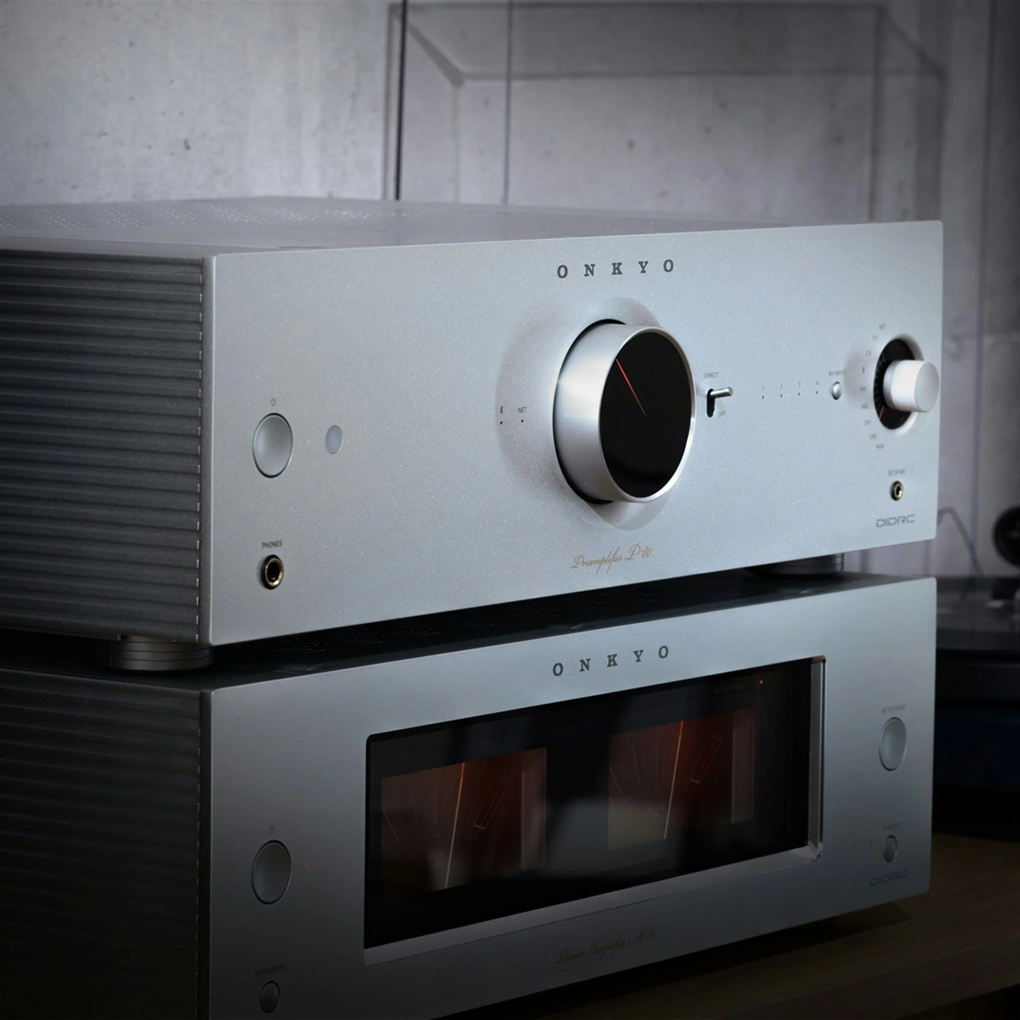 Onkyo Icon P-80 Network Pre-Amplifier at Walden High-End Audio, Hi-Fi Shop Tervuren, High-End Audio Brussels, Pre-Amplifiers Brussels
