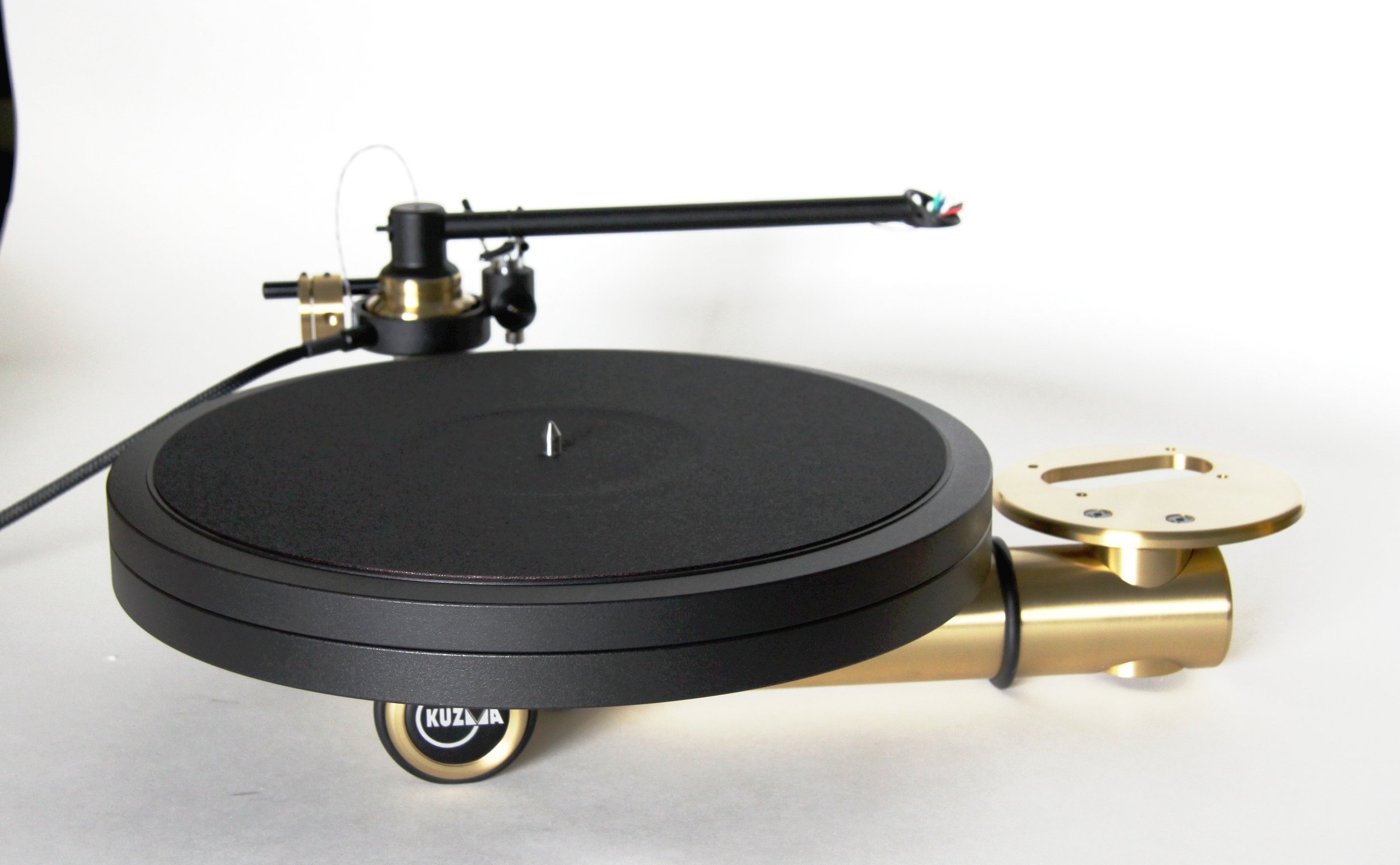 Walden High-End Audio Kuzma Stogi S Tonearm