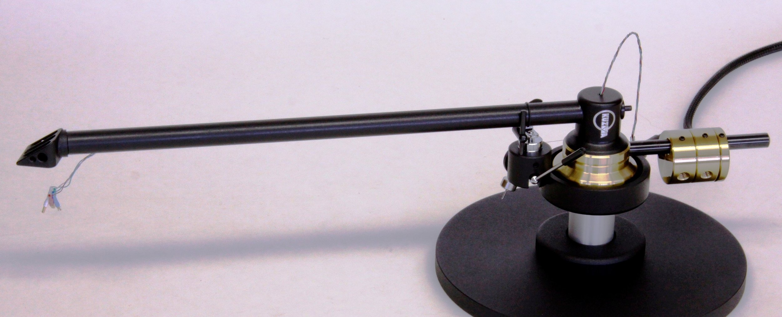 Walden High-End Audio Kuzma Stogi S 12 Tonearm