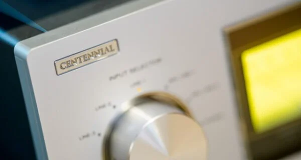 LUXMAN D-100 and L-100 Centennial Review by AV2D