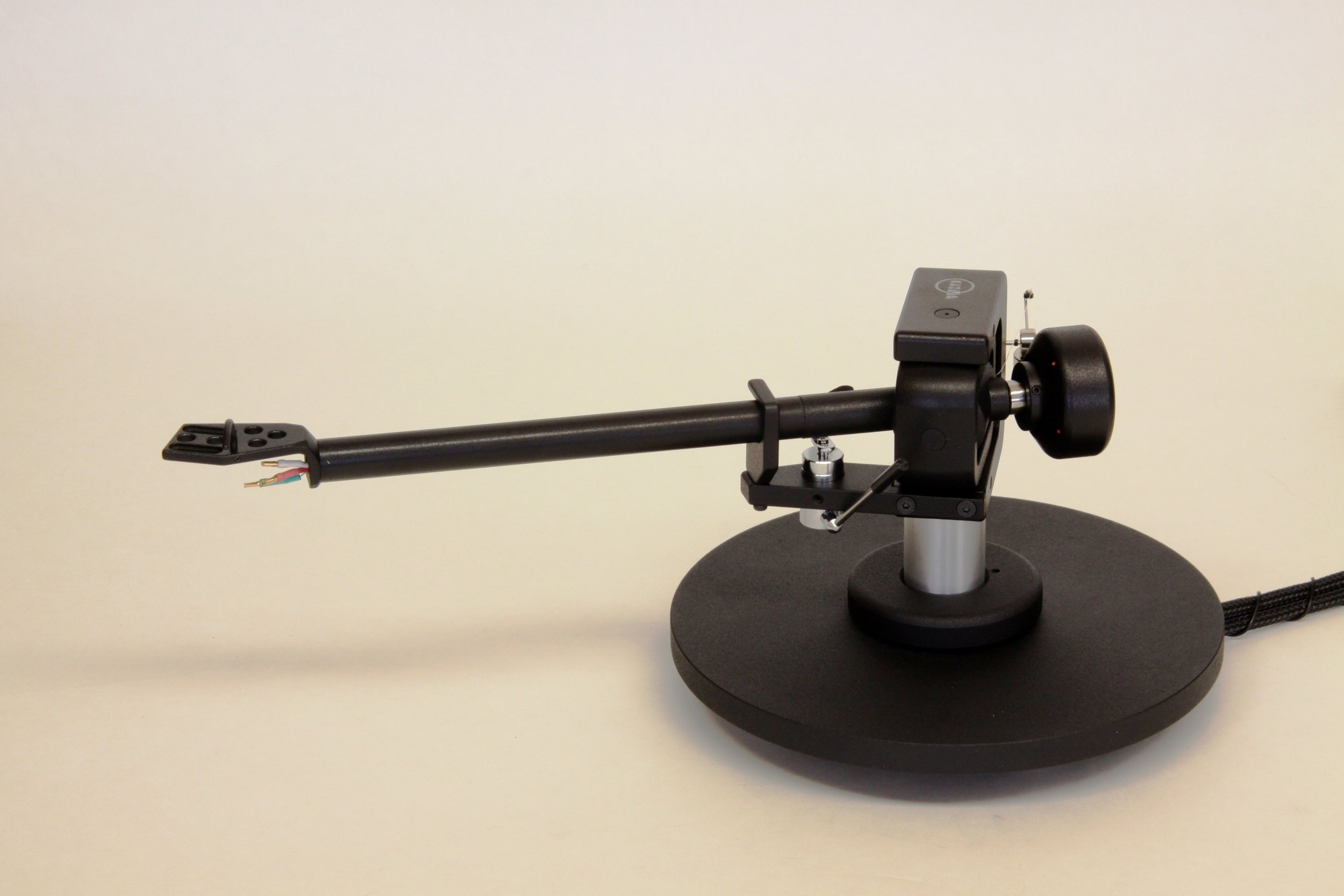 Walden High-End Audio Kuzma Stogi Tonearm