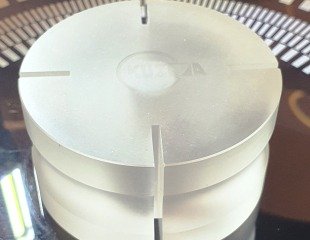Walden High-End Audio Kuzma Record Clamp Sapphire