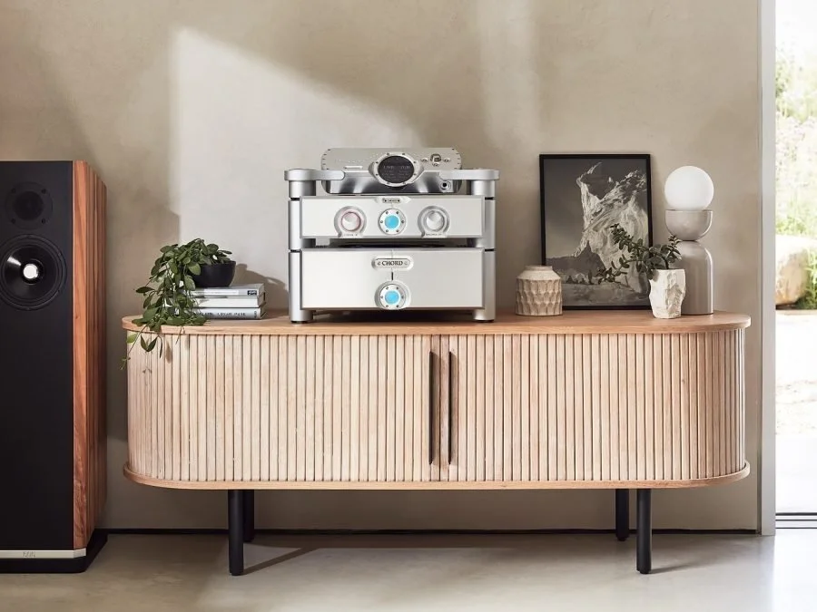 On the Chord Dave: Digital to Analogue Veritas in Extremis