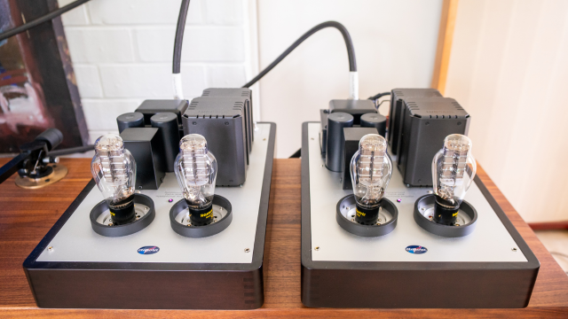 Aurorasound PADA 300B Monoblock Power Amplifier at Walden High-End Audio, Amplifiers Brussels, High-End Audio Brussels. Hi-Fi Shop Tervuren, Power Amplifiers Brussels, Audiophile Brussels