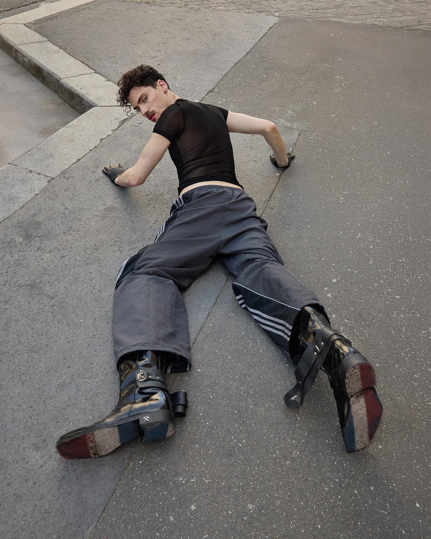 LYAS 12.jpg