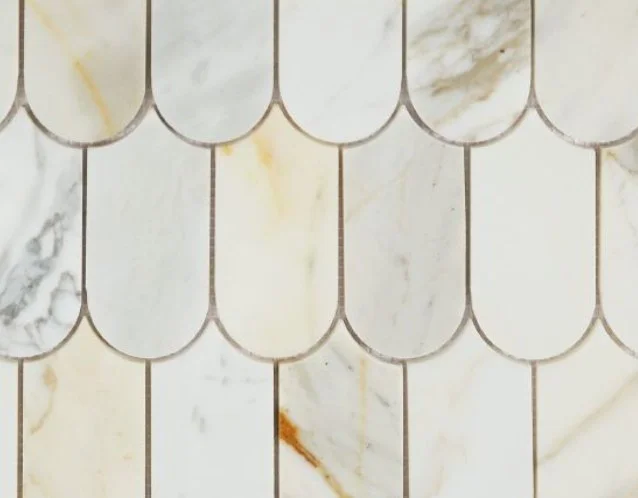 Elysium Residential Mosaic Tile (*ARM 17) / Collection: Piano / Color: Calacatta Gold Polished - SKU: M4432 / Size: "10.25 x 12.50" - (Only size available!) / Click on picture above to see enhanced view! 