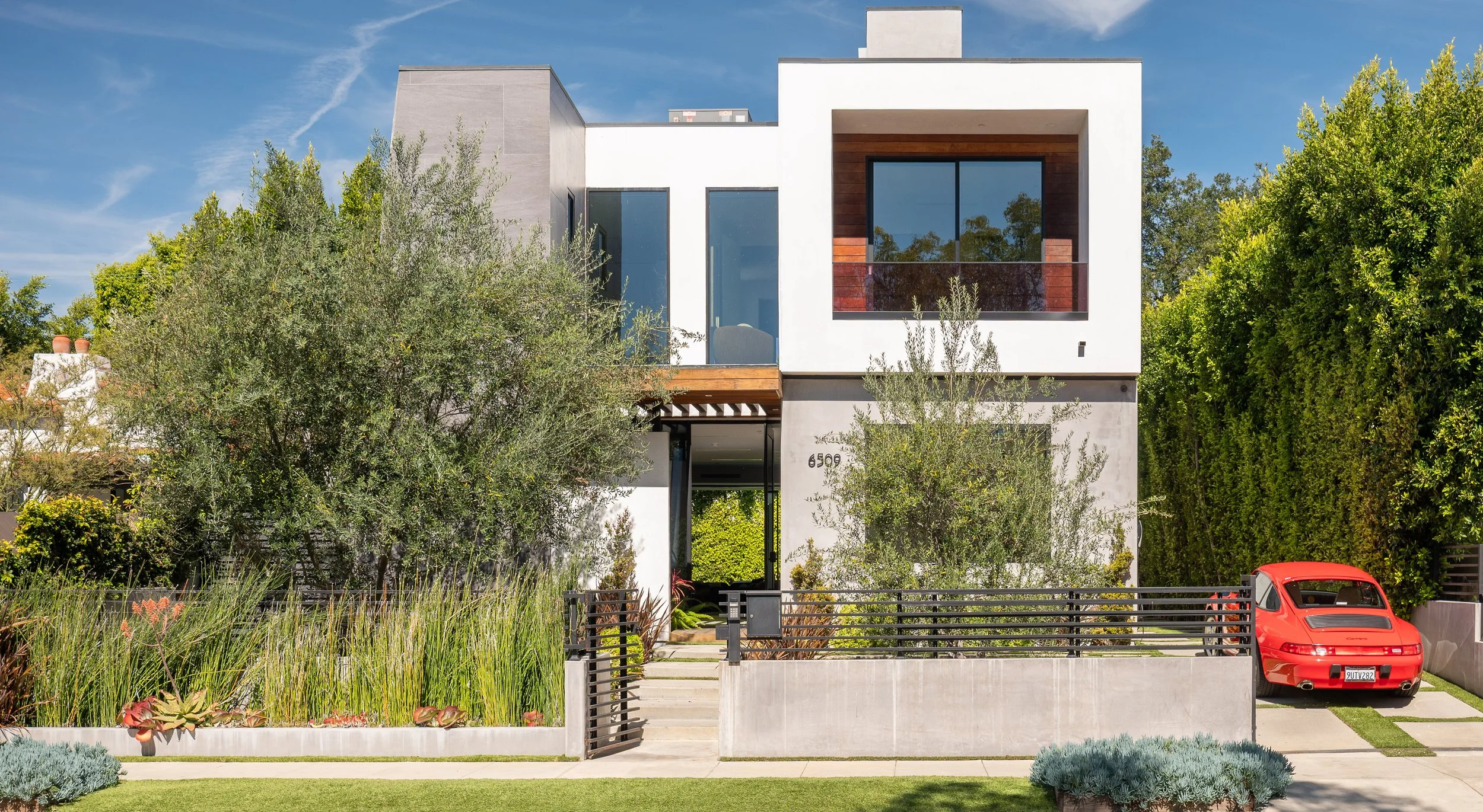 SOLD $3,600,000 | 6509 Colgate Avenue | Beverly Center