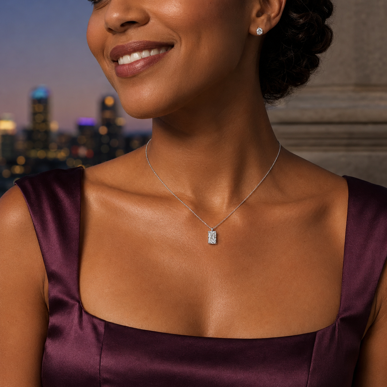 Radiant_White_Gold_04_Pendant_Lifestyle.png