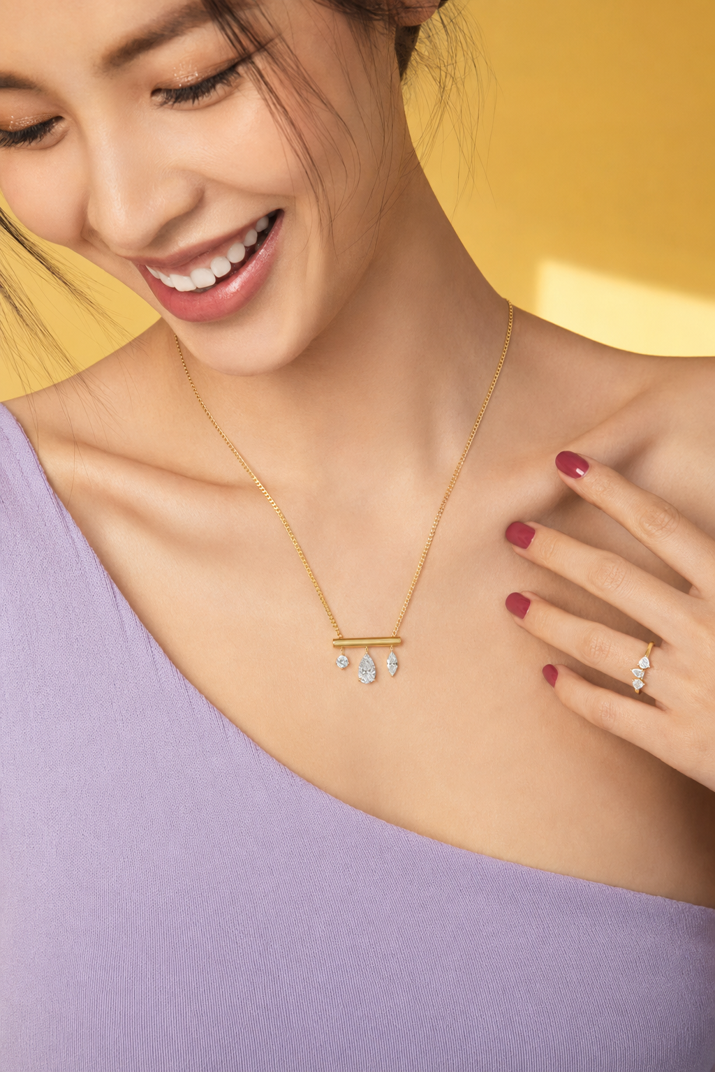 PN05_Lifestyle_Yellow-Gold_Mixed-Cut-Fringe-Bar.png