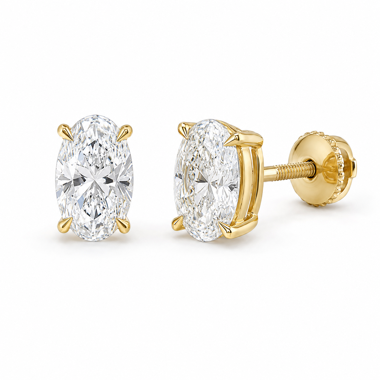Oval_Yellow_Gold_05_Studs_Product.png