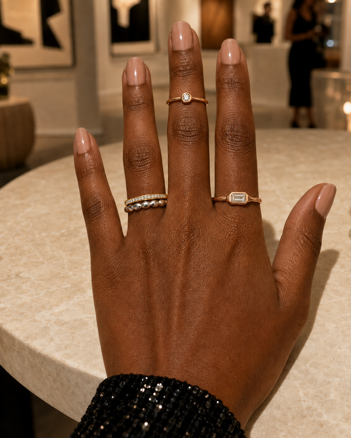FR16B Lifestyle Signet Pave Scallop Bezel Midi Set.png