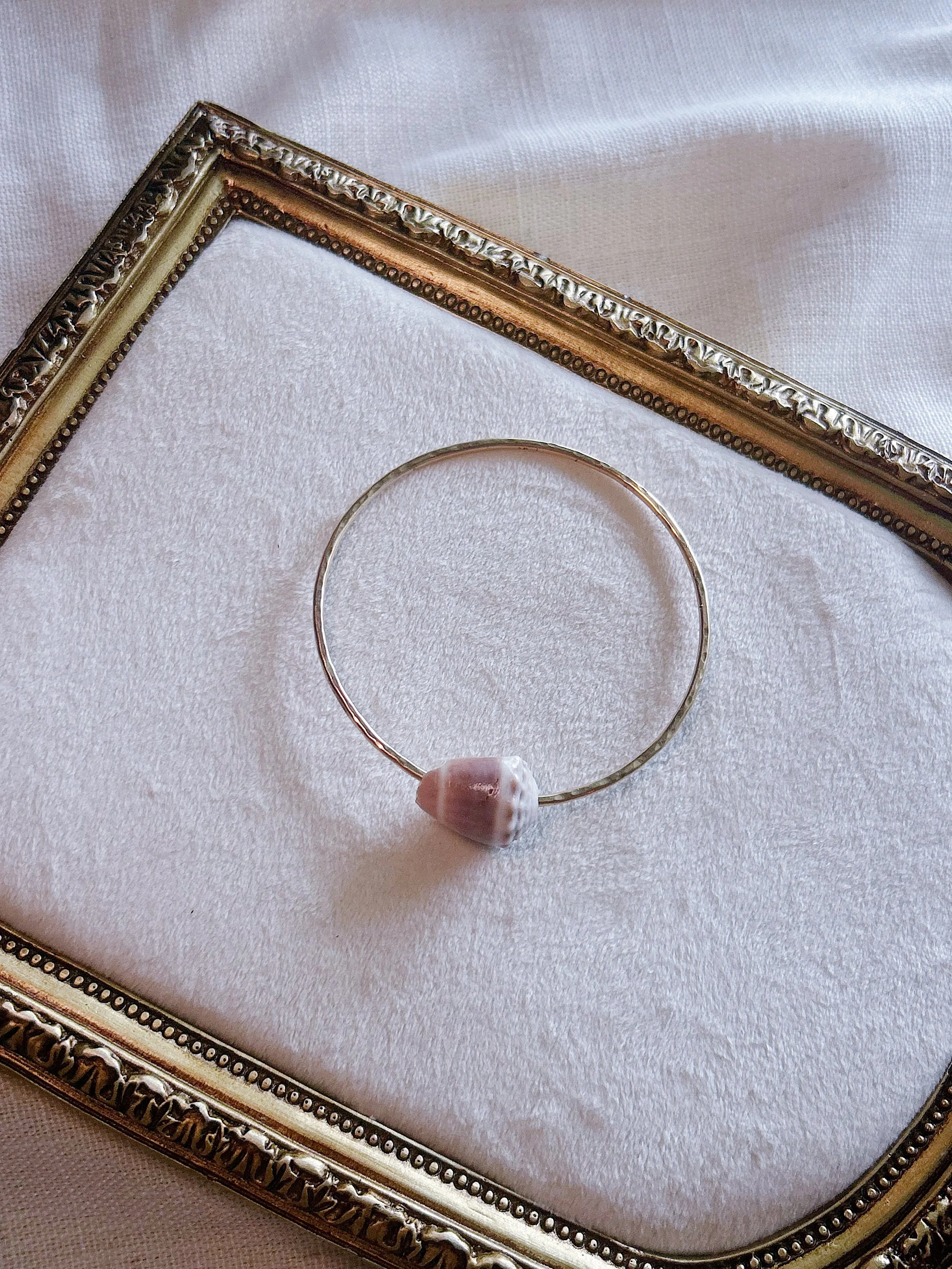 Size 8.5 Cone Shell Bangle