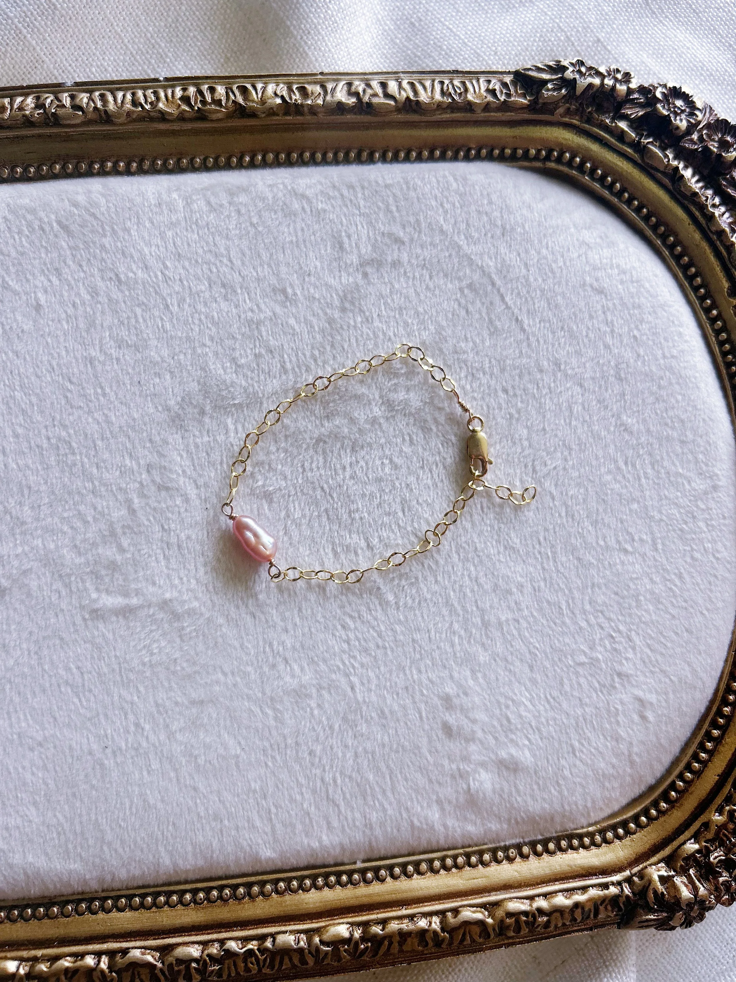 Edison Keshi Bracelet
