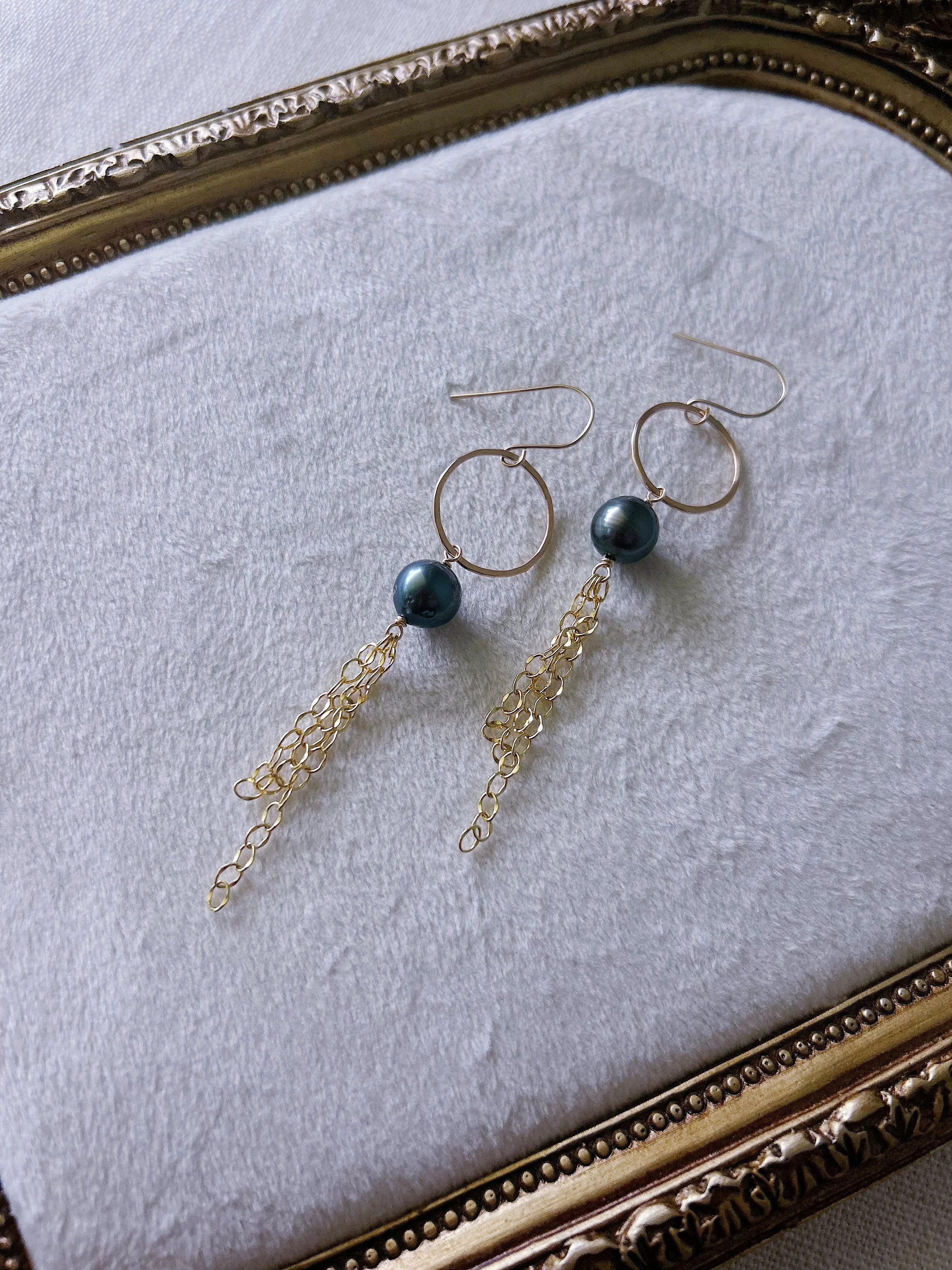 Tahitian Pearl Jellyfish hoops