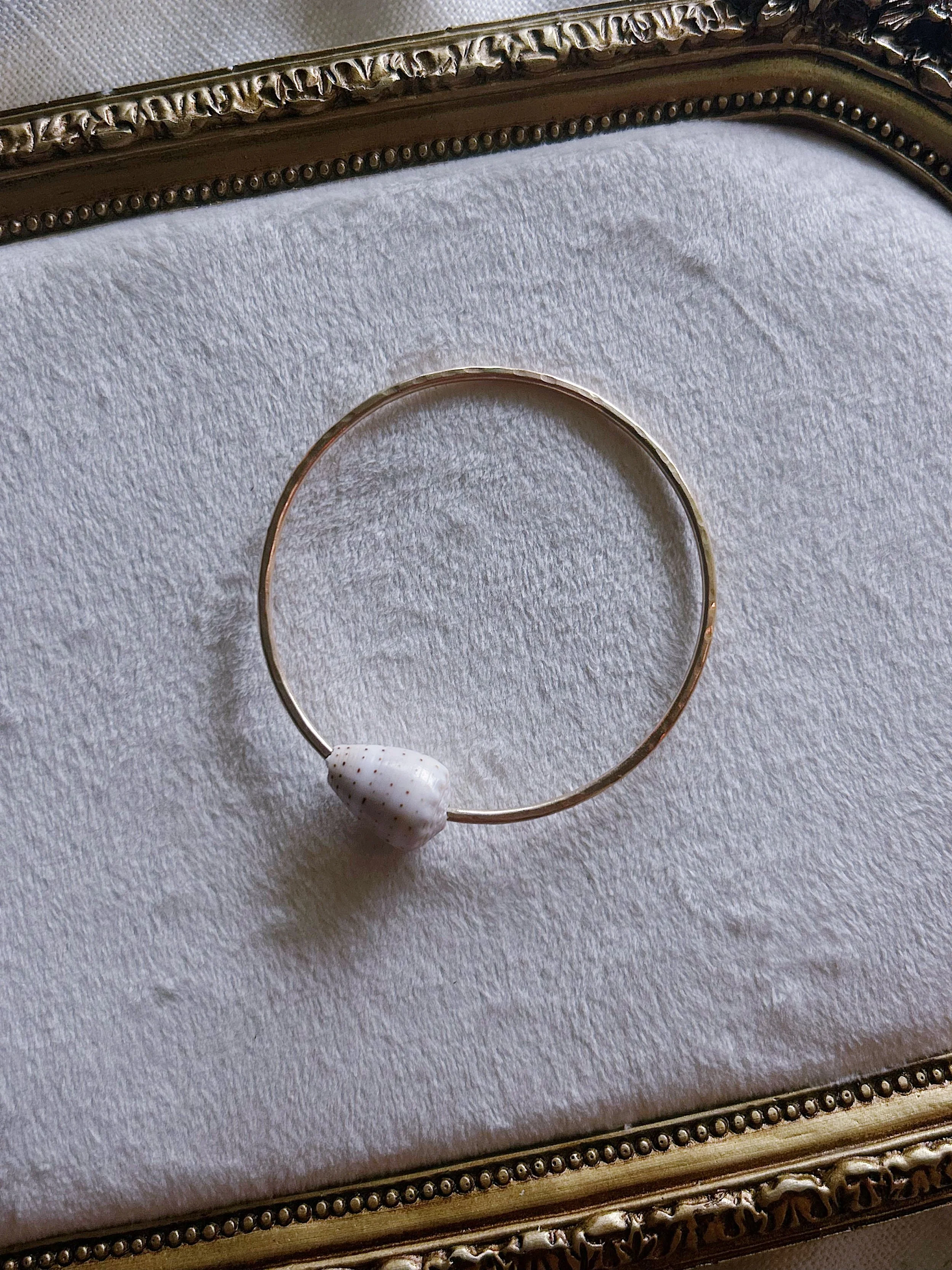 Size 8- Spotted Cone Shell Bangle