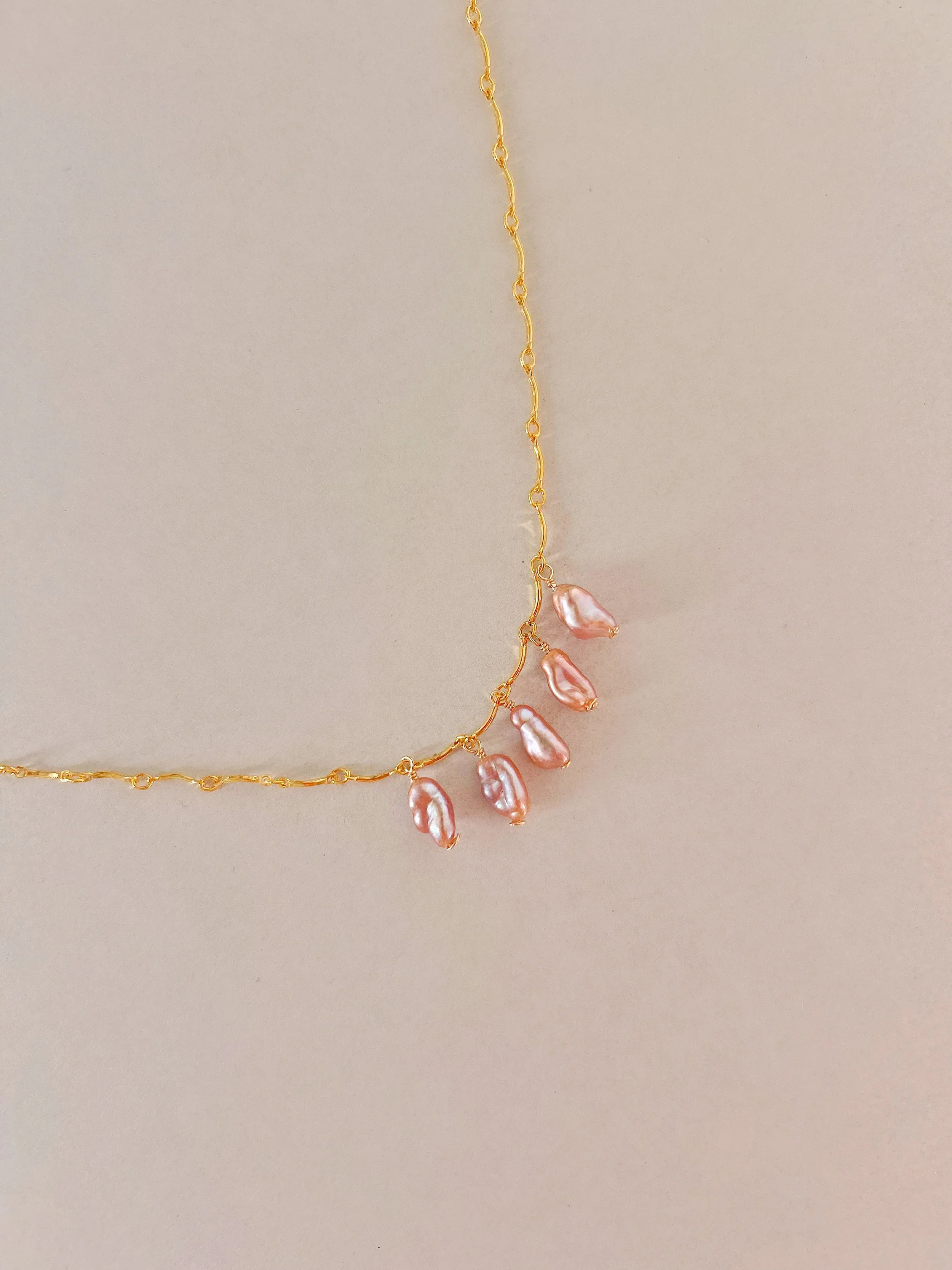 Wai necklace