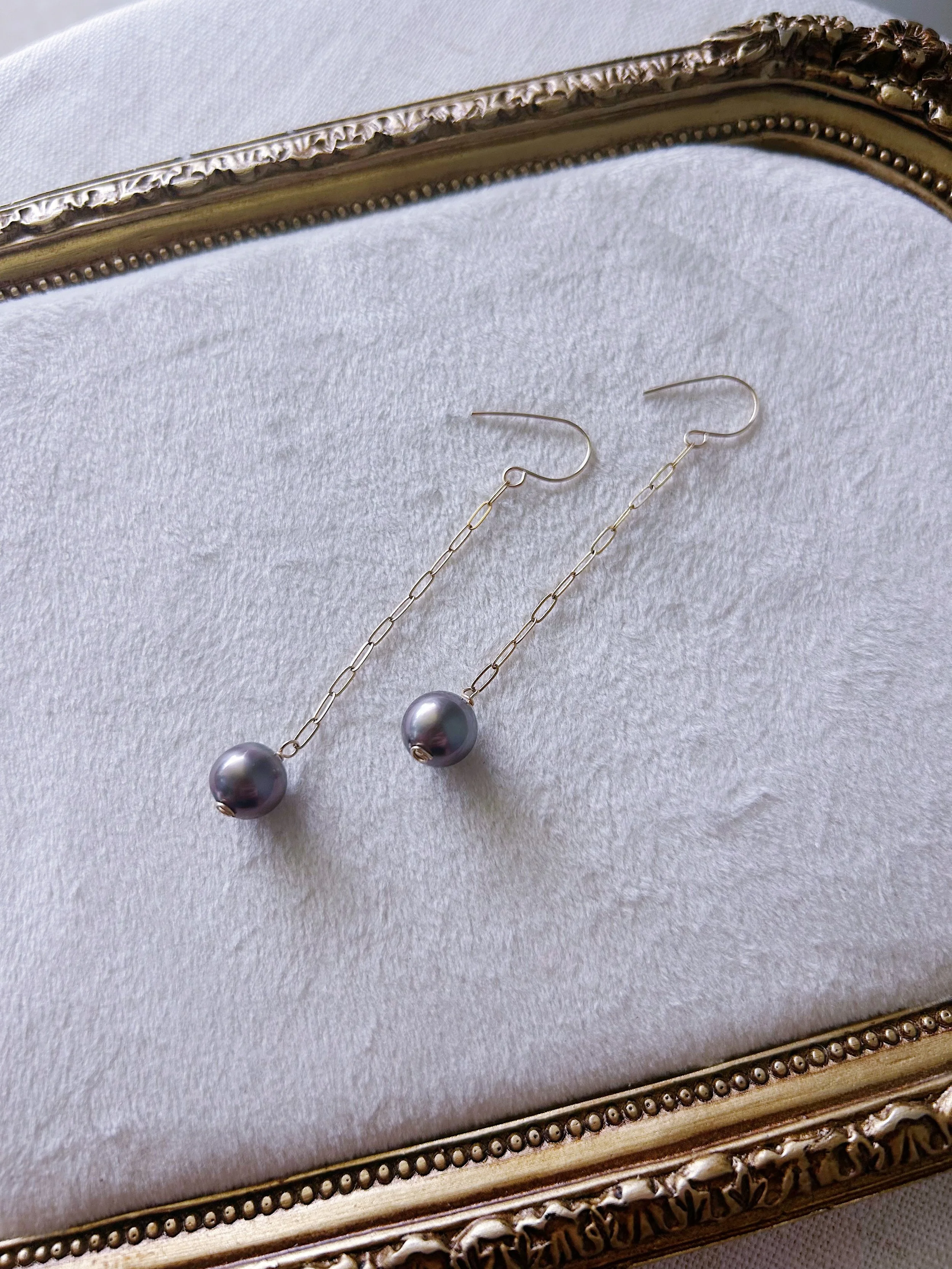 Tahitian Pearl Paperclip Earring
