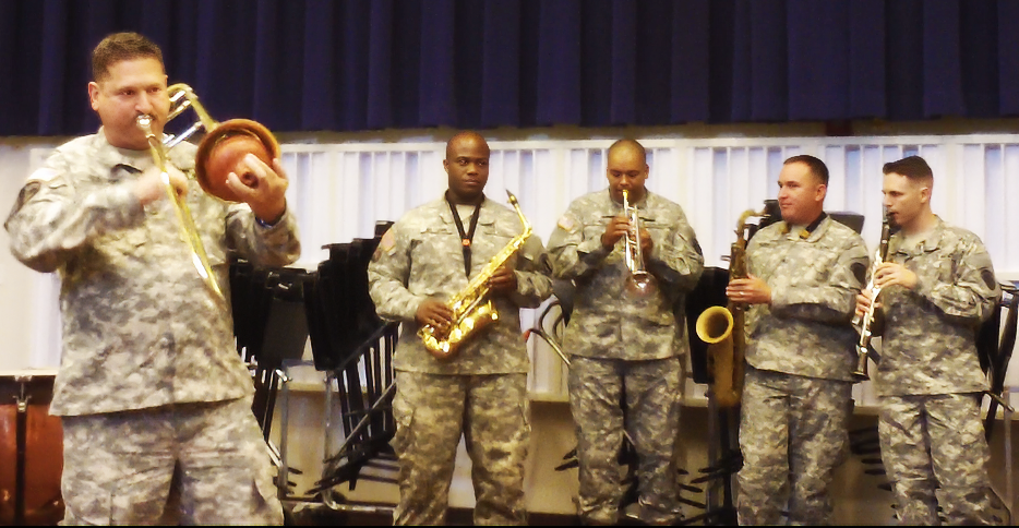 Army Horns.png