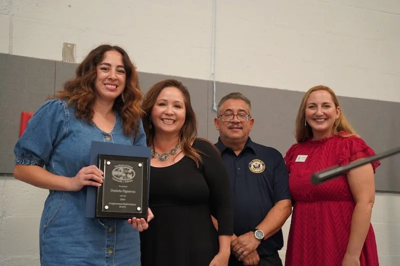 Group picture with Daniela Figueroa.