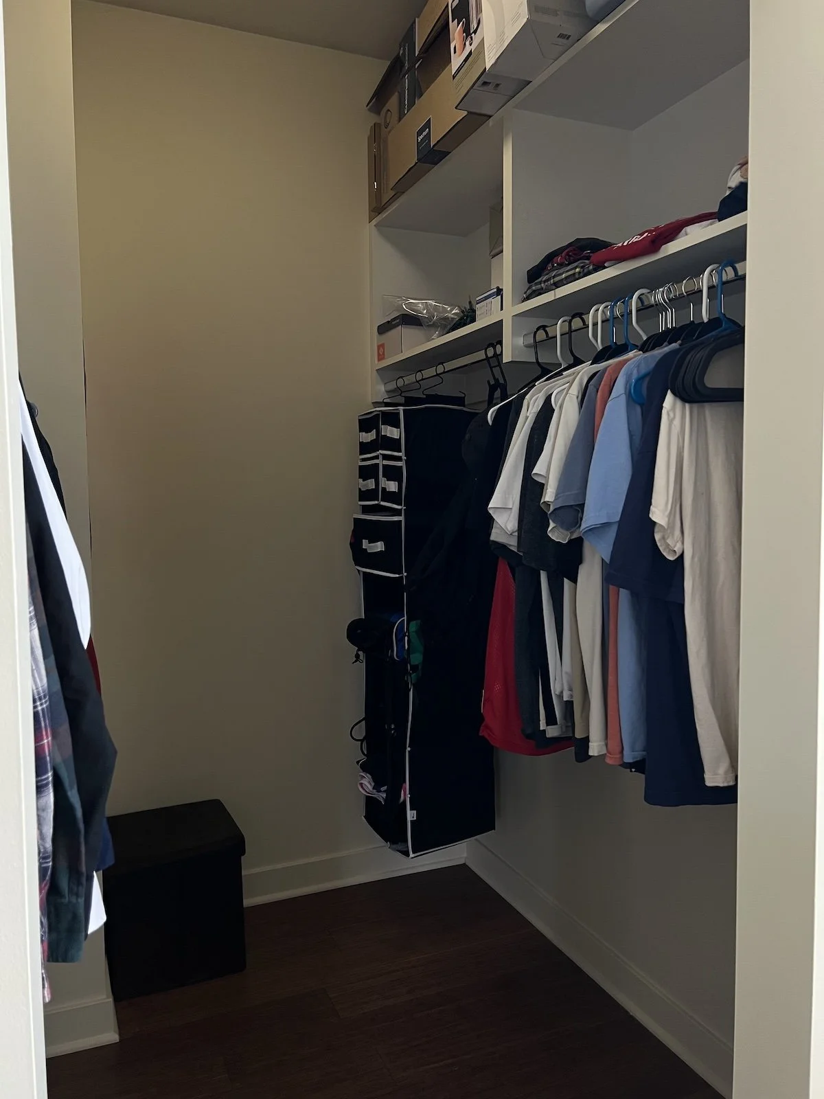 unit-a-closet.jpeg