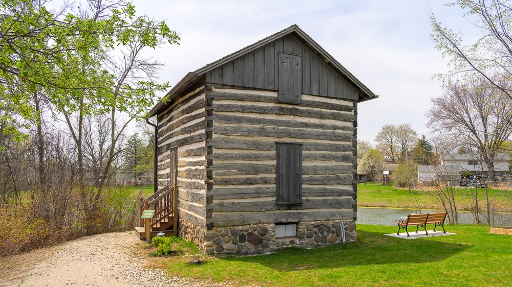 Walker-Sparrow Cabin.jpg