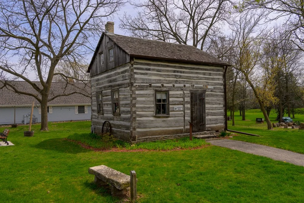 Umhoeffer Cabin.jpg